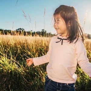 Meet your Posher, Ara